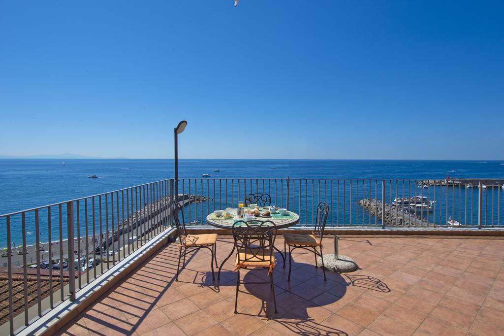 Dogi A Daire Amalfi Oda fotoğraf